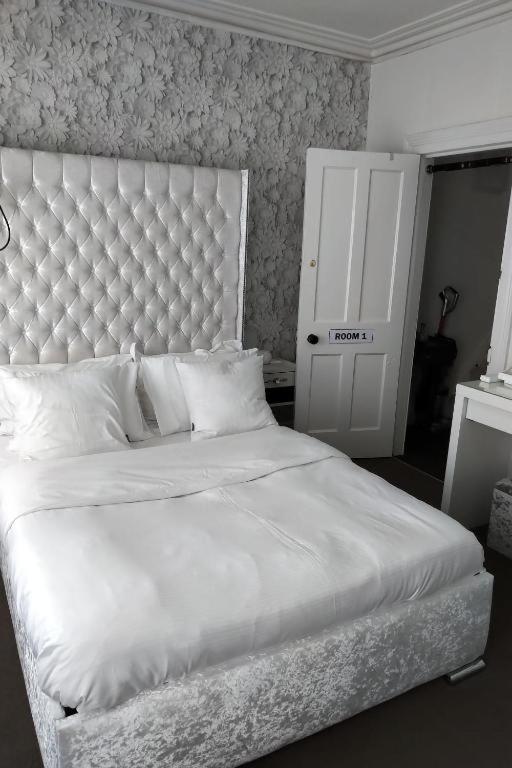 Aunty Katie'S House, Ni Tourist Board Certified With Free Continental Breakfast Apartment Белфаст Екстериор снимка